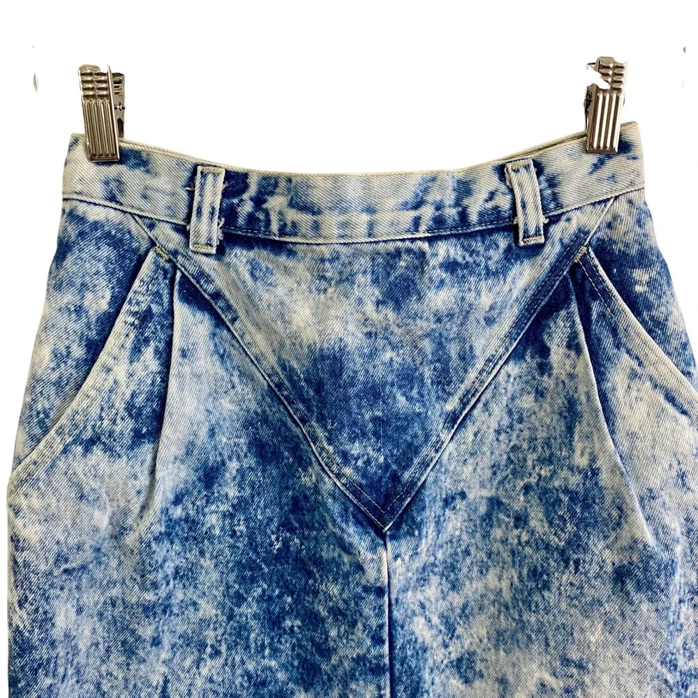 Vintage 80s Stuffed Shirt Acid Wash Denim Skirt High Waist Western V Yoke USA 25